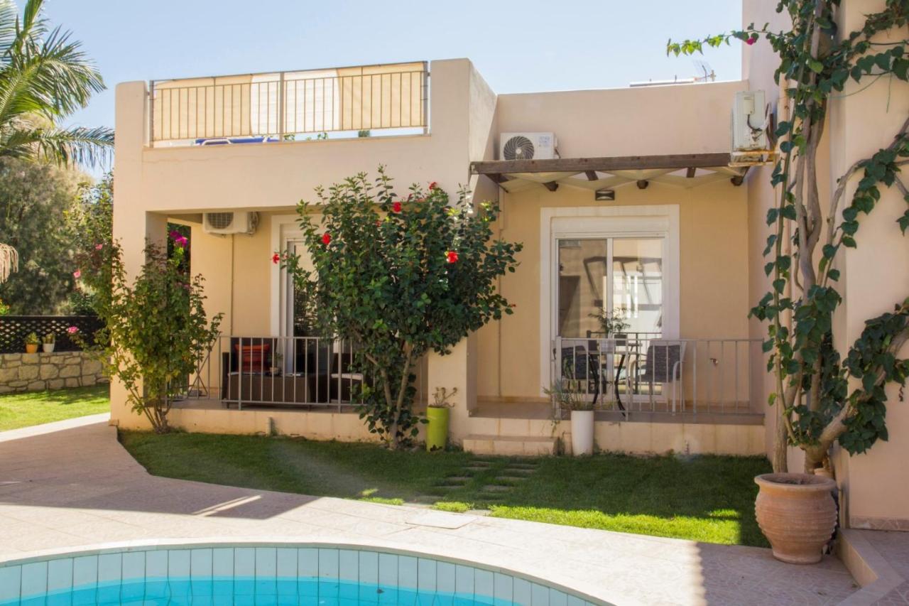 Villa Nopigia Homeleader Exterior photo